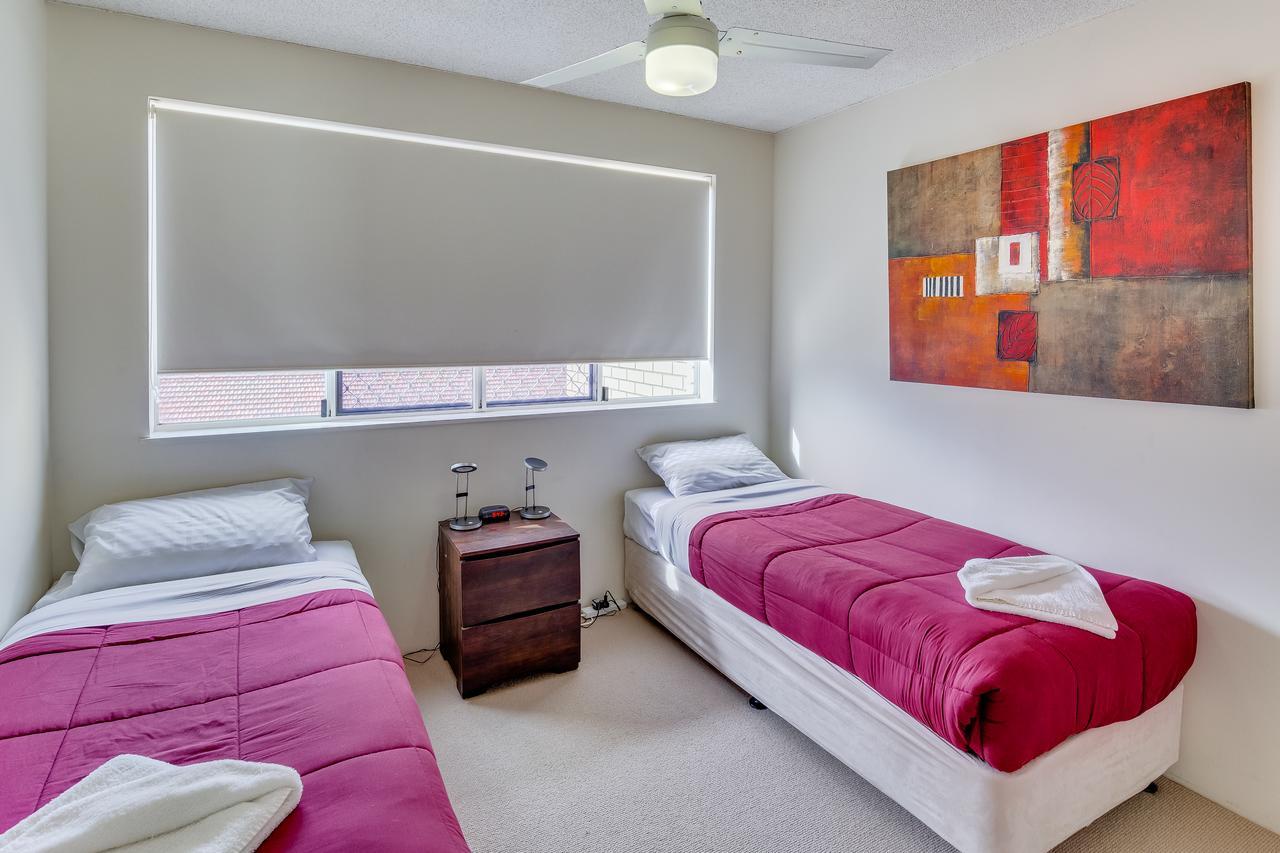 Cheltenham Apartments Caloundra Esterno foto